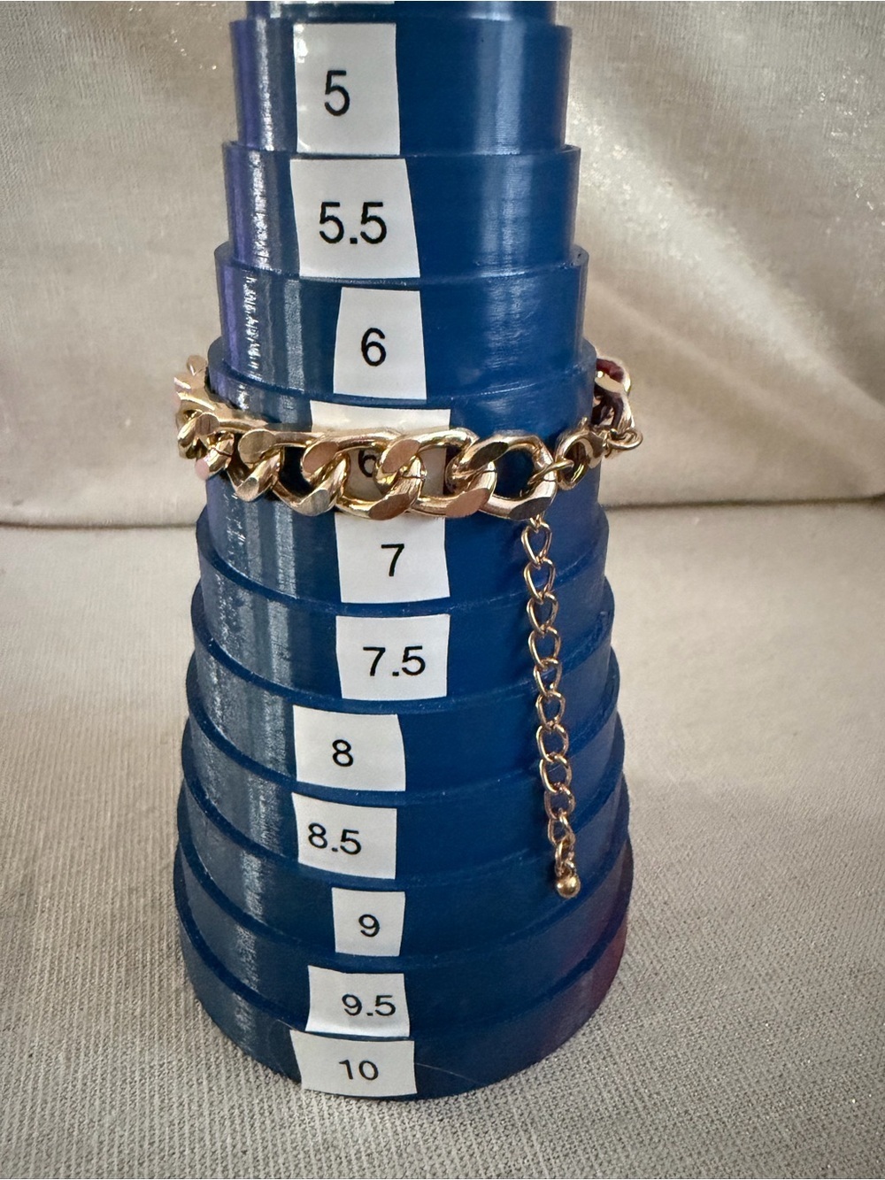 Gold Tone Chain Bracelet Set - Elegant Women's Jewelry - Picture 5 of 6